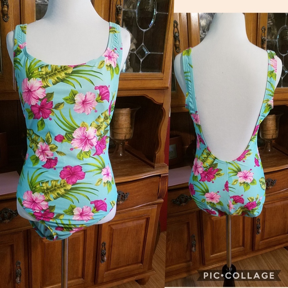 SPEEDO SWIMSUIT